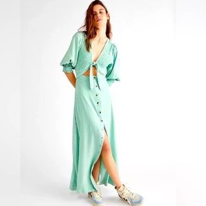 FREE PEOPLE STRING OF HEARTS MAXI SIZE Medium